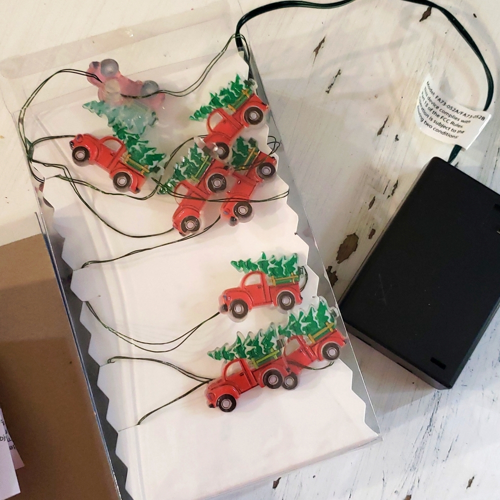 Red truck with tree holiday battery led lights 🎄